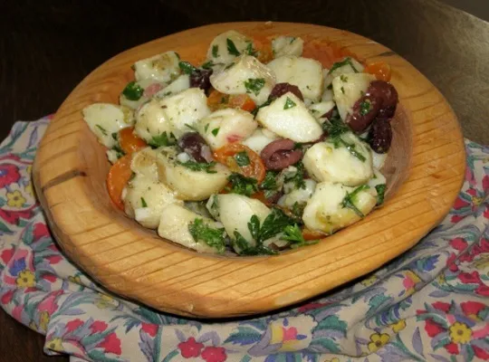 Greek potato salad